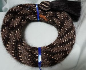 24 feet, 3/4" diameter Mane Horsehair Mecate with Hitch Knot & Large Tassel - Gray, Black - Pattern Y