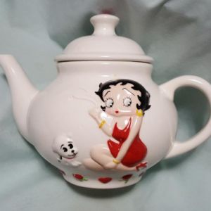 2002 Betty Boop Ceramic Teapot #CC934